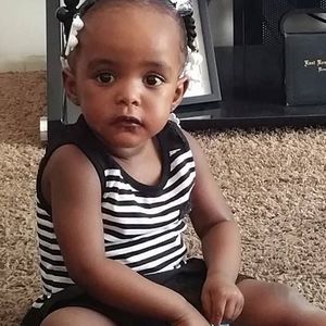 Meet your Posher, Carla